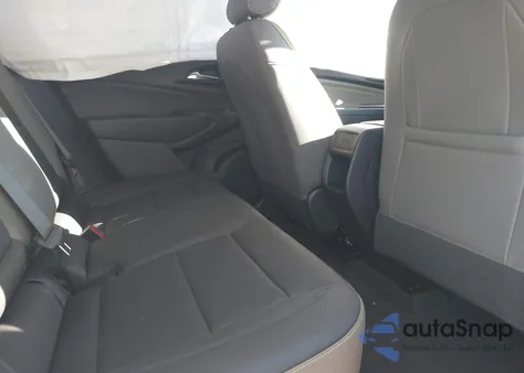 2025 Chevrolet Trax Fwd Activ z USA, uszkodzony, nr VIN KL77LKEPXSC299583